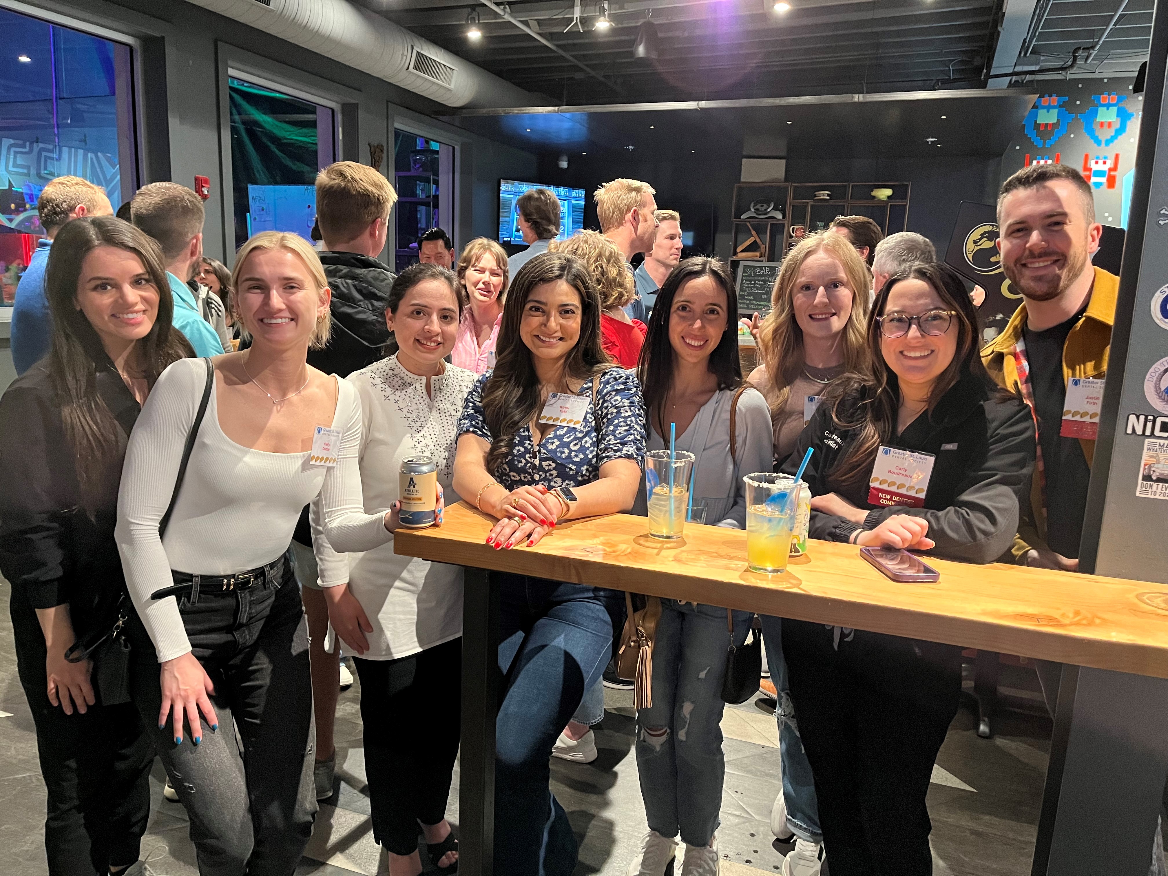 Fraundorf, Dudar, Dara, Tata, Berg, Behl, Boudreax, Firth photo of group of new dentists